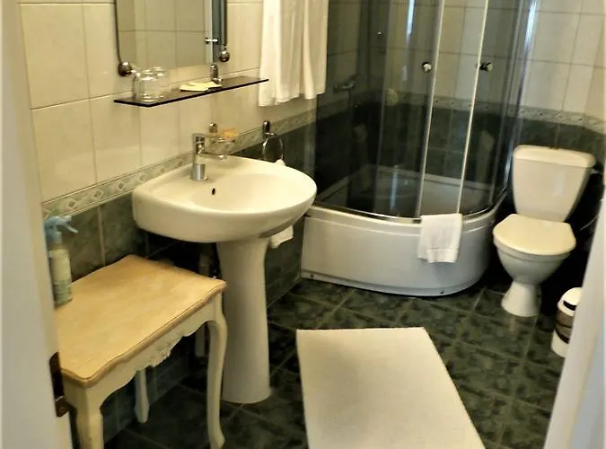 Radharane ホテル 3*