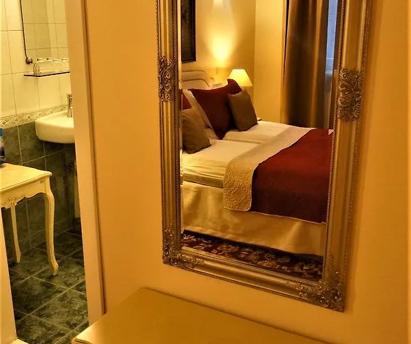 ホテル Radharane 3*