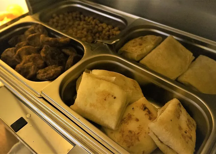 ホテル Radharane 3*