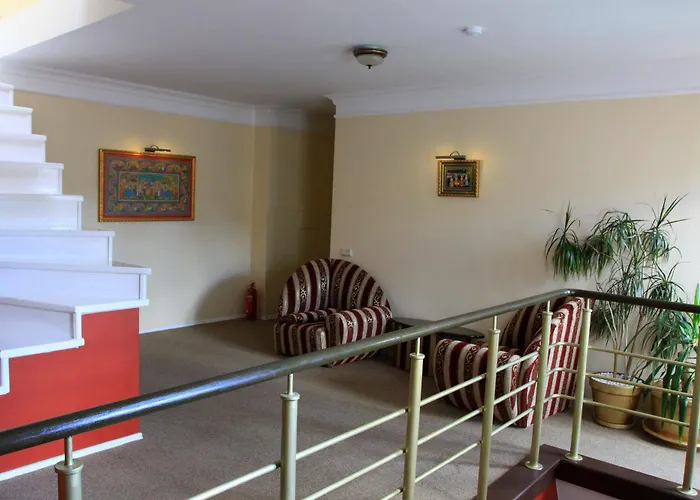 Radharane カウナス